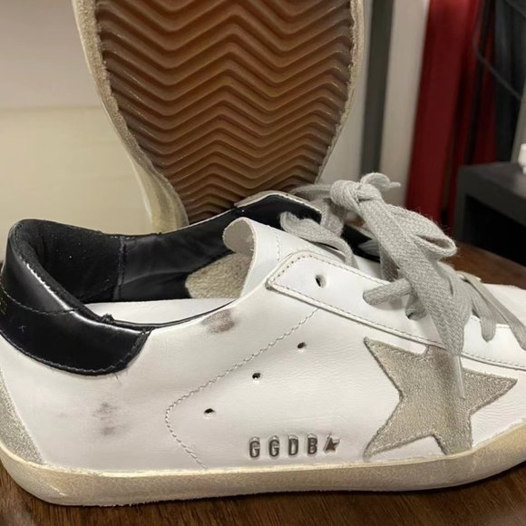 Golden goose low - Picture 1 of 5
